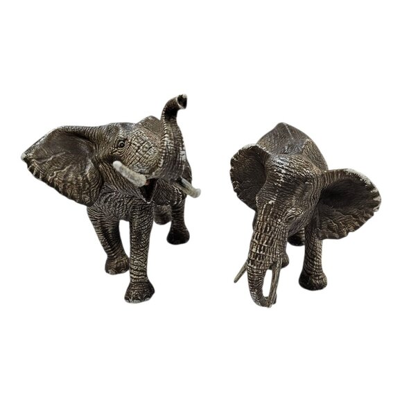 Schleich African Elephants Bull Cow Wild Life Figures Hand Painted Realistic Toy - Picture 3 of 12